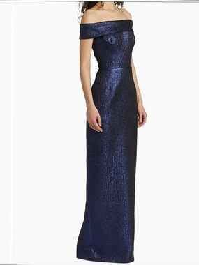 Teri Jon by Rickie Freeman
Off-The-Shoulder Metallic Jacquard Gown